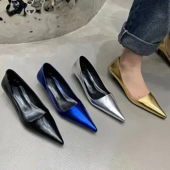 2023 naujas europietiško stiliaus plonakulniai moteriški batai smailūs vienbačiai žemi kulniukai 3cm mažas kulnas moteriški batai
