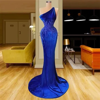 2024 Naujos mėlynos undinėlės vakarinės suknelės vieno peties aksomo grindų ilgis Specialios progos suknelė Aplikacijos blizgučiai Prom suknelė Custom