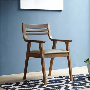 Antikvariniai daiktai Rankena Svetainės kėdės Medis Vintažinis porankis Poilsio dizaineris Foteliai Atsipalaiduokite Minimalistinės palangės Interjero dekoracijos