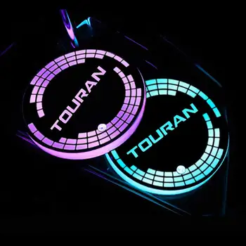 Asmeninis USB įkrovimas TOURAN logotipui Daugiaspalvis automobilio vandens gėrimo butelio laikiklis Padėkliukas Kilimėlis Organizatoriaus dekoravimas