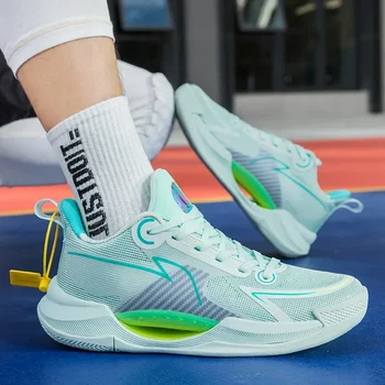 Mada Vyriški vulkanizuoti batai 2023 Naujos poros To paties stiliaus tinkliniai krepšinio bateliai Ruduo žemaūgiai kvėpuojantys šviečiantys sportbačiai