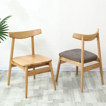 Medžio masyvo sėdynės, valgomojo kėdės, balto ąžuolo kėdės su atlošais, minimalistinis naudojimas namuose, modernios kavinės laisvalaikio kėdės