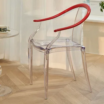 Netaisyklingos formos plastikinės svetainės kėdės Atlošo atrama Makiažas Unikalios valgomojo kėdės Skaidrios mados slenksčiai Namų baldai
