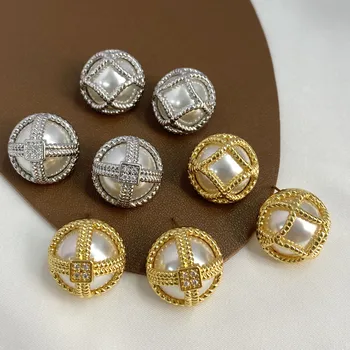 Prabangūs vintažiniai CC Celin stiliaus auksiniai sidabro perlų apvalkalo auskarai Auskarų smeigtukas Rombo formos apvalus perlų žiedo apskritimas Auskarų priedai
