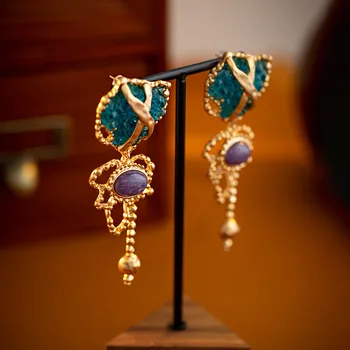 Prancūzų retro rūmų stilius Išskirtinis Lady Stud Earing Light Luxury Exaggerated Women Jewely Pendant Drop auskarai moterims