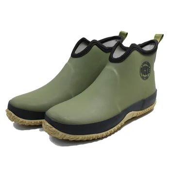 Slip on Rain Boots Men Fashion Mixed Colors Vandeniui atsparūs patogūs batai Lauke Vaikščiojimas Patogi avalynė Botas de Lluvia