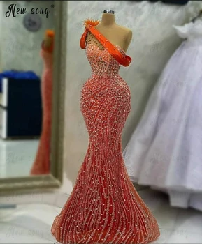 Sparkle Full Crystals Oranžinė vakarinė suknelė Plunksnų dirželis Undinėlė Prabangios oficialios progos suknelės Vestidos de Fiesta Pagaminta pagal užsakymą