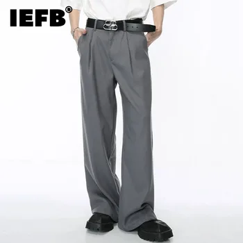 IEFB Tiesios vyriškos kostiuminės kelnės Korėjietiška mada Vientisos spalvos plisuotos kišenės Vyriškos plačios kojos Kelnės Casual Spring New 2024 9C4309