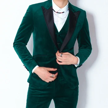 Tamsiai žalias aksomas plonas tinka Vyriški kostiumai Prom 3 gabalas Juodas smailus atlapas Vestuvių jaunikis Smokingas Custom Man Madingų drabužių rinkinys